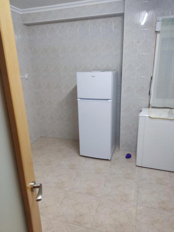 Piso Por Habitaciones En Gijón Exterior foto