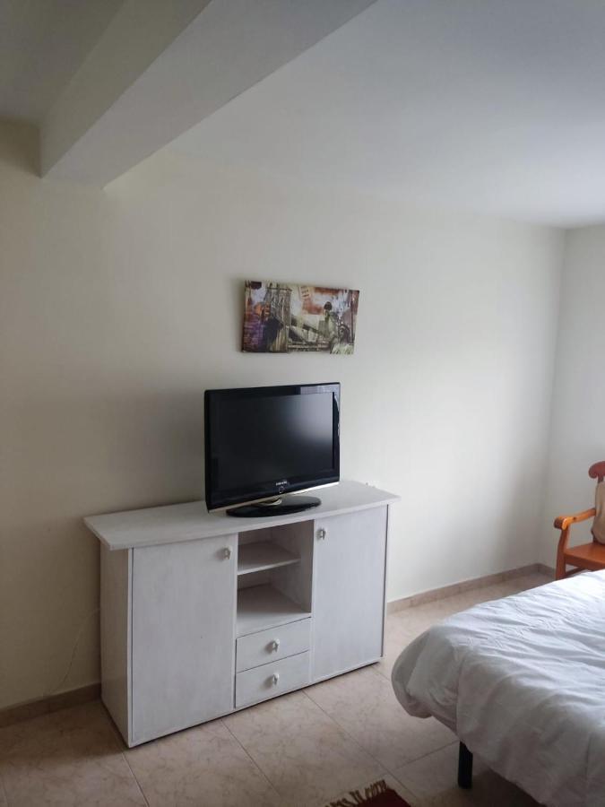 Piso Por Habitaciones En Gijón Exterior foto